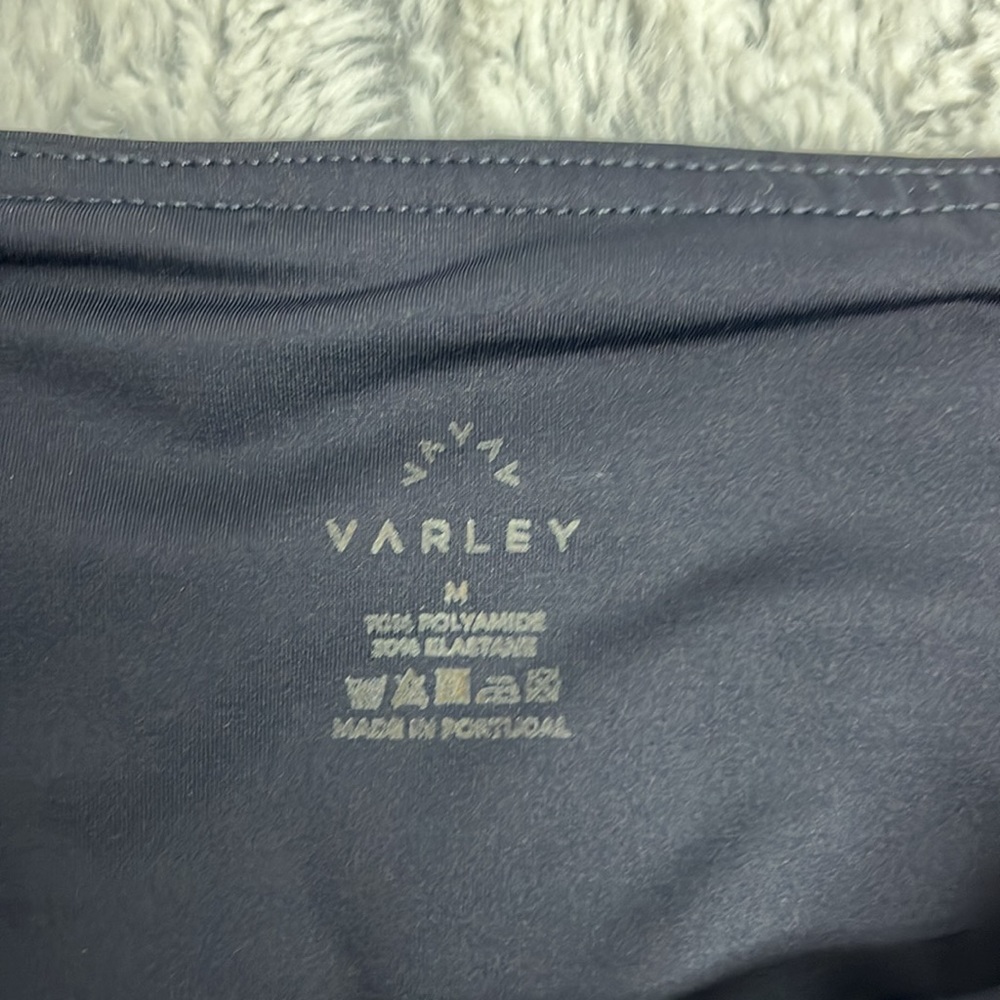 Varley Leggings in Midnight Blue with sheer panels on back of leg medium - Picture 7 of 9